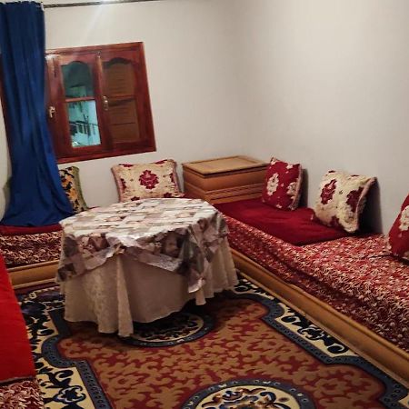 Fatima.Marhaba Hotel Azrou Bagian luar foto